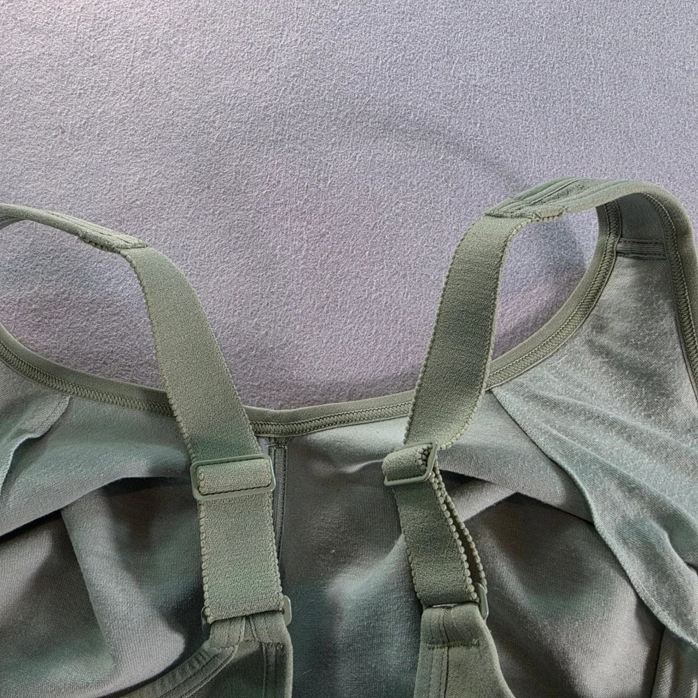 Cacique Sage Green Lace Unlined Full Coverage Bra 48DD Wire Free Adjustable